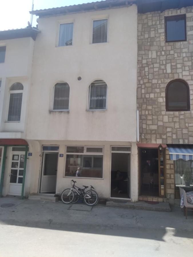 Guest House Erdan Plav Exterior photo